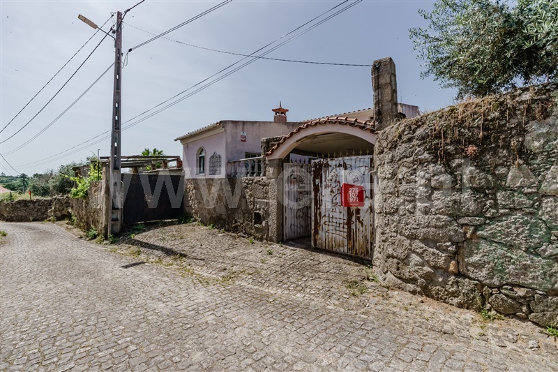 Moradia Geminada T2 / Fundão, Orca
