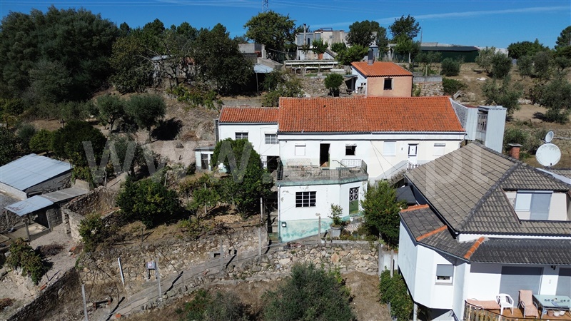 Moradia T2 em São Paio, €50.000