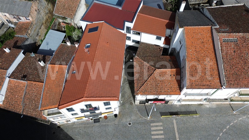 Moradia T2 à venda em Vila Nova de Tazem, Gouveia — foto 2