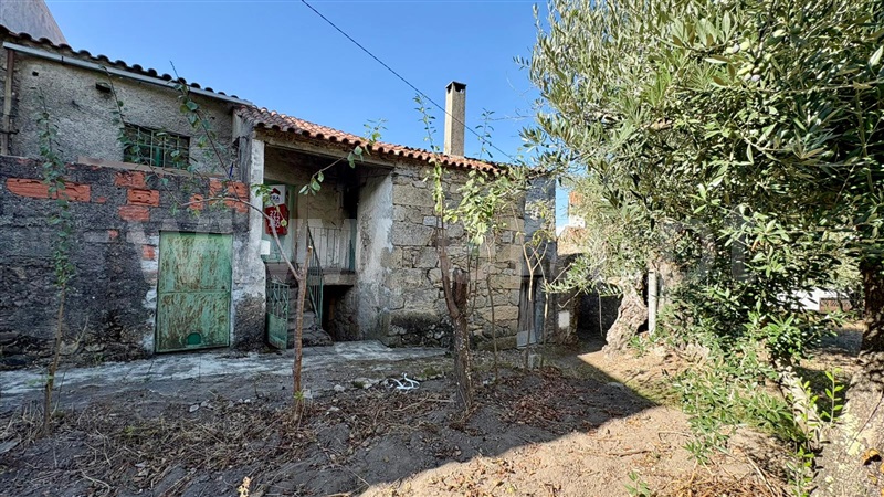 Moradia Geminada T2 Guarda, A 15 minutos da Guarda - 1508500 - 2