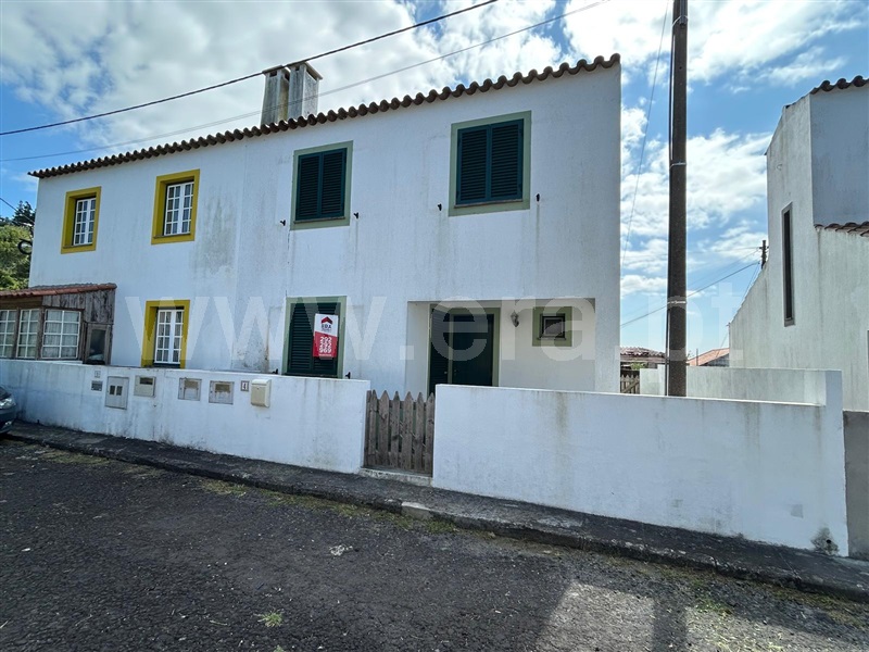 Moradia Geminada T2 com Quintal Horta, Castelo Branco - 1505472 - 2