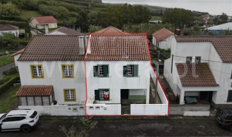Moradia Geminada T2 / Horta, Castelo Branco
