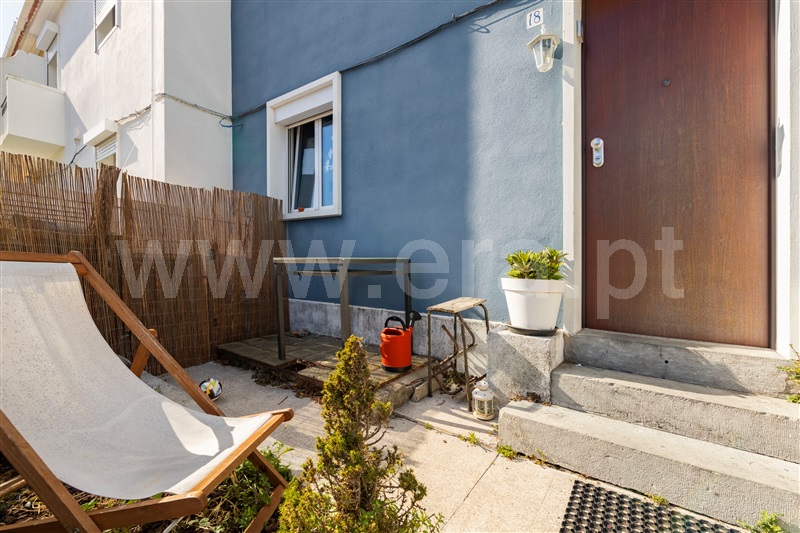 Moradia Geminada T2 Lisboa, Encarnação - 1413340 - 3