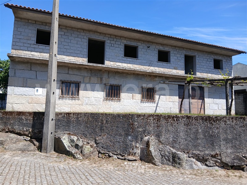 Moradia Geminada T2 / Mangualde, Quintela de Azurara