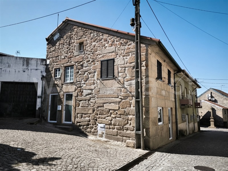 Moradia T2 à venda em Santiago de Cassurrães e Póvoa de Cervães, Mangualde — foto 2
