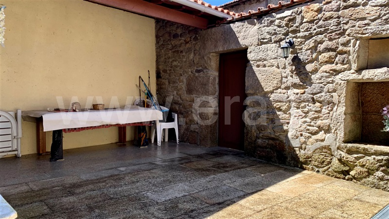 Moradia Geminada T2 Montalegre, Vilar de Perdizes e Meixide - 1342100 - 14