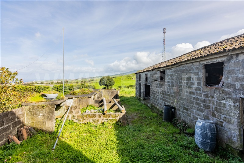Moradia Geminada T2 Nordeste, Nordeste - 1390846 - 37