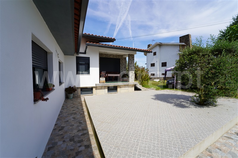 Moradia T2 à venda em Ul, Oliveira de Azeméis — foto 2