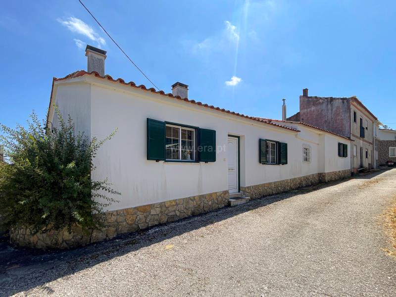 Moradia Geminada T2 / Ourém, Seiça