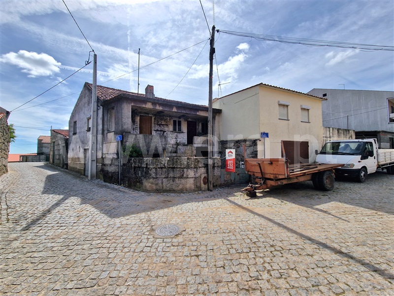 Moradia Geminada T2 Pinhel - 1478317 - 3