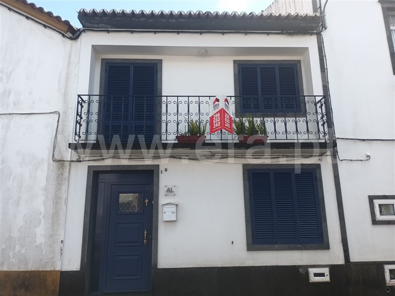 Moradia Geminada T2 / Povoação, Furnas