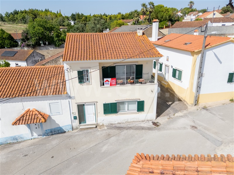 Moradia Geminada T2 / Rio Maior, Malaqueijo