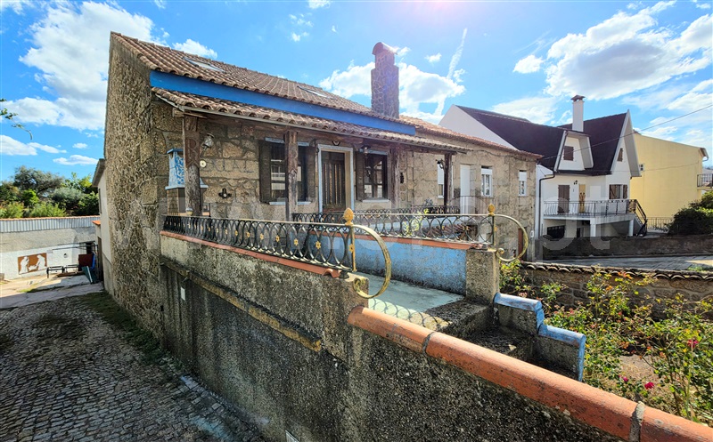Moradia Geminada T2 / Sabugal, Santo Estevão, Sabugal