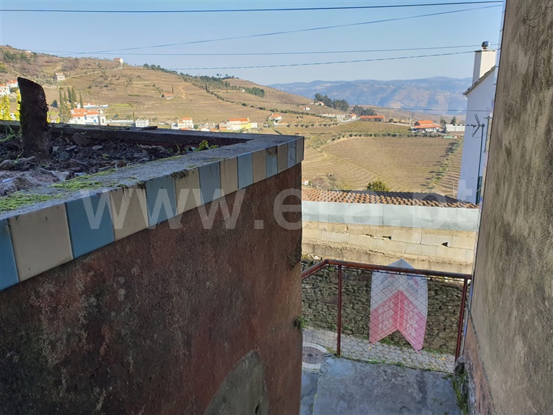 Moradia Geminada T2 com Terreno Santa Marta de Penaguião, Medrões - 1216447 - 2
