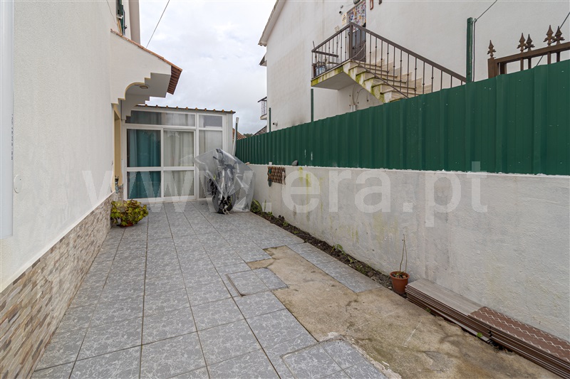 Moradia T2 à venda em Quinta do Conde, Sesimbra — foto 3