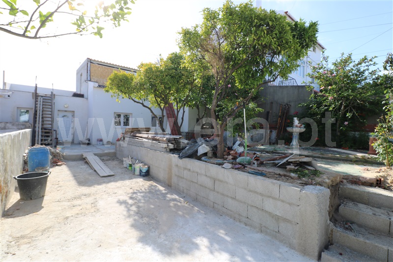 Moradia T2 à venda em Setúbal (São Julião, Nossa Senhora da Anunciada e Santa Maria da Graça), Setúbal — foto 2