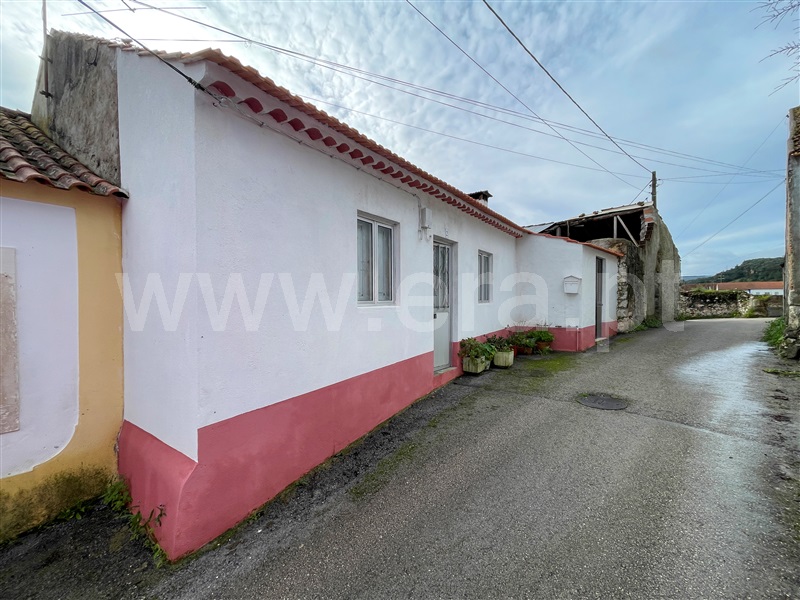 Moradia Geminada T2 Torres Novas, Chancelaria - 1376388 - 16