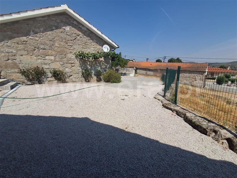 Moradia Geminada T3 com Jardim Alijó, Vila Verde - 1498988 - 24