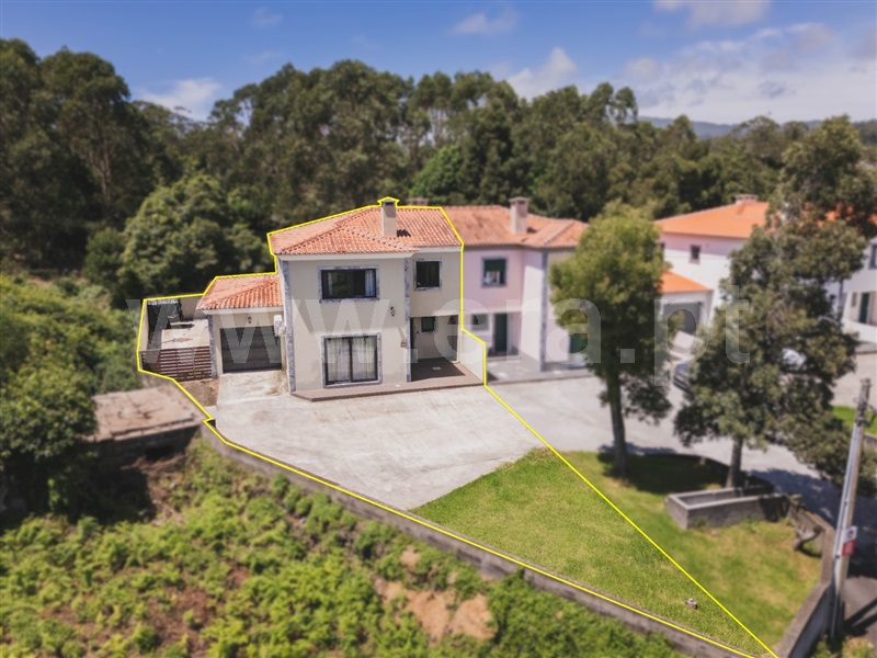 Moradia Geminada T3 / Angra do Heroísmo, São Mateus da Calheta
