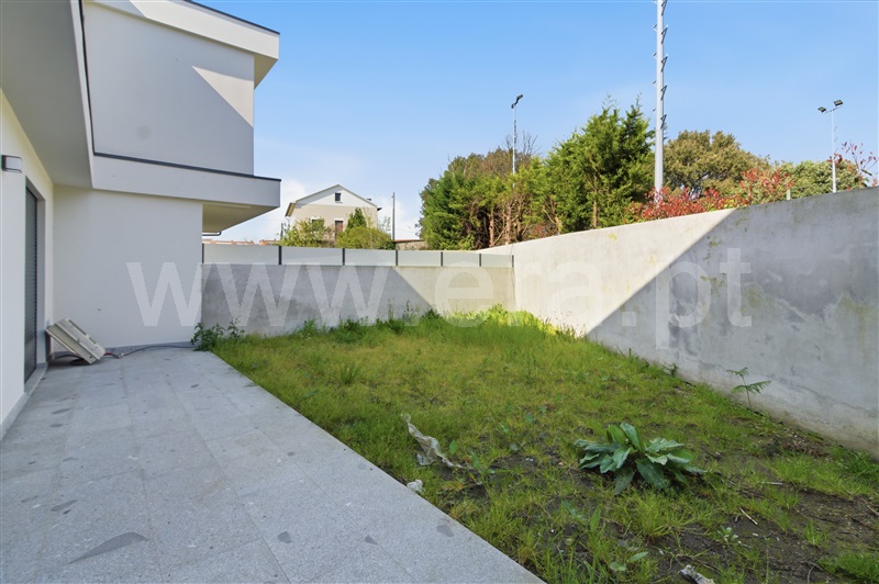 Moradia T3 à venda em Barcelos, Vila Boa e Vila Frescainha (São Martinho e São Pedro), Barcelos — foto 2