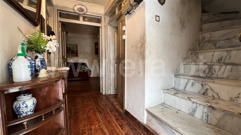 Moradia T3 à venda em Vale de Azares, Celorico da Beira — foto 2