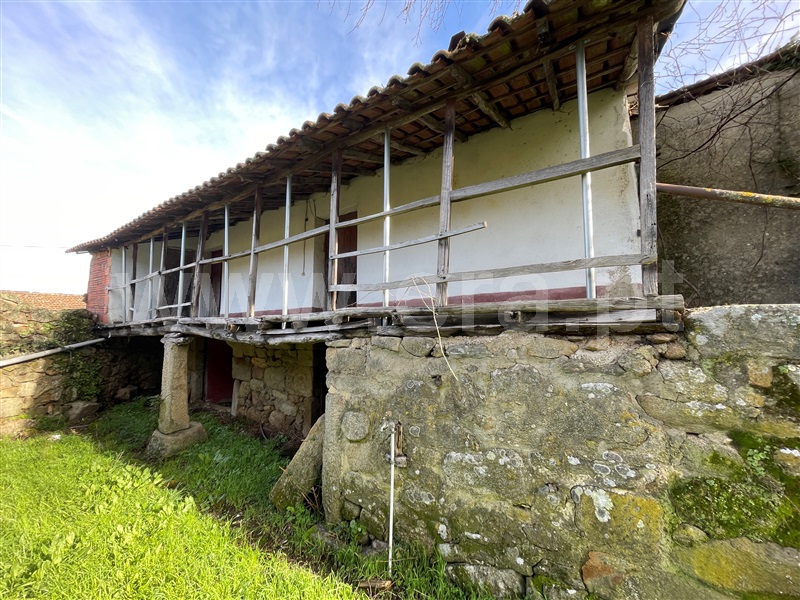 Moradia T3 à venda em Pereira de Veiga, Chaves — foto 4