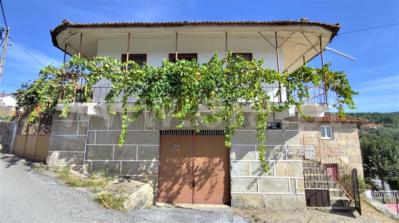 Moradia Geminada T3 / Chaves, Vidago (Vidago, Arcossó, Selhariz e Vilarinho das Paranheiras)