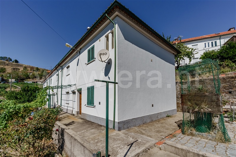 Moradia T3 à venda em Barroca Grande, €42.500