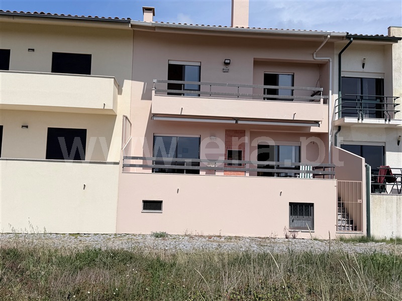 Moradia Geminada T3 / Esposende, Cepães