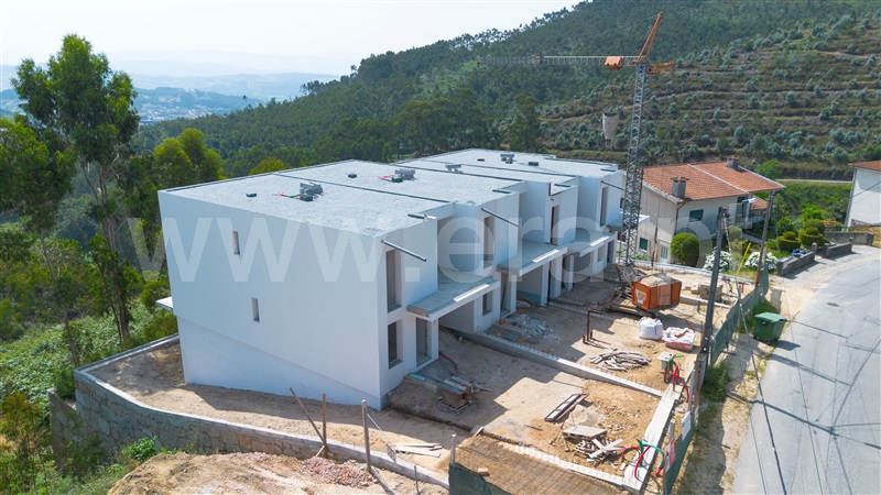 Moradia Geminada T3 Felgueiras, Idães - 1434682 - 8