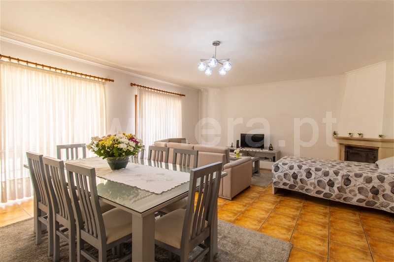 Moradia Geminada T3 / Felgueiras, Margaride (Santa Eulália), Várzea, Lagares, Varziela e Moure