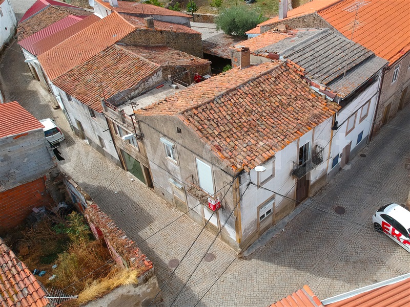 Moradia Geminada T3 Figueira de Castelo Rodrigo - 1509174 - 2