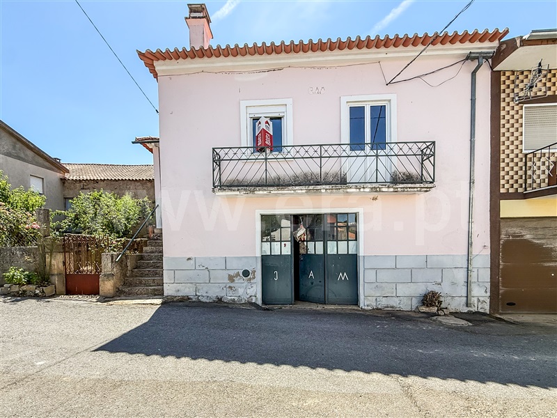 Moradia Geminada T3 / Figueira de Castelo Rodrigo, Quintã de Pêro Martins