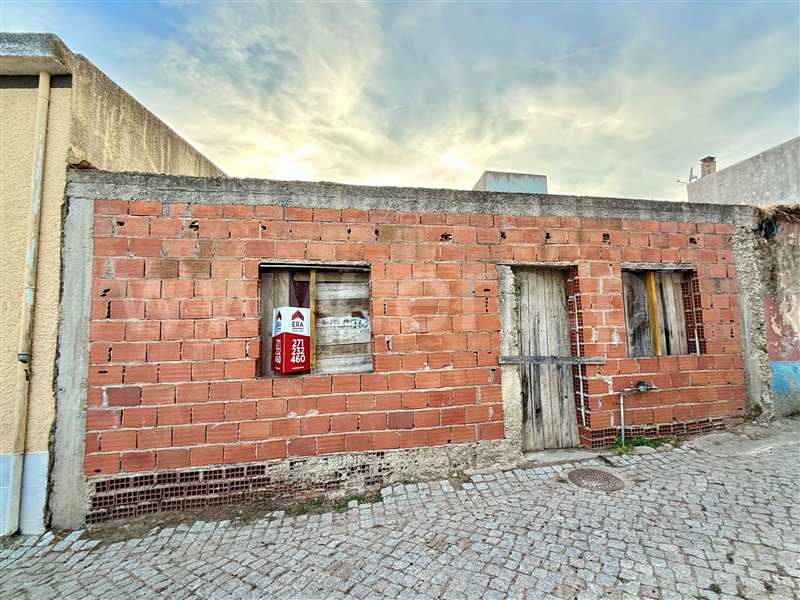 Moradia Geminada T3 / Figueira de Castelo Rodrigo, Vilar de Amargo