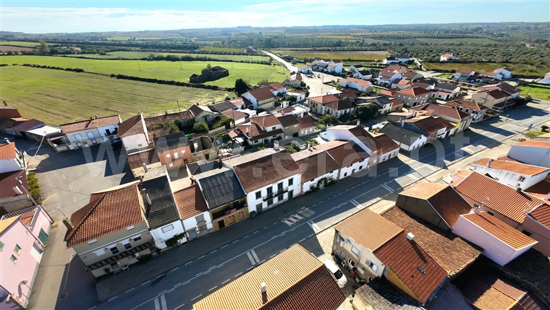 Moradia Geminada T3 / Figueira de Castelo Rodrigo, Vilar Torpim, Figueira de Castelo Rodrigo