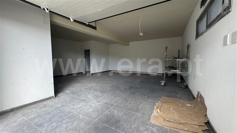 Moradia Geminada T3 com Nova Funchal, Santo António - 1492372 - 3