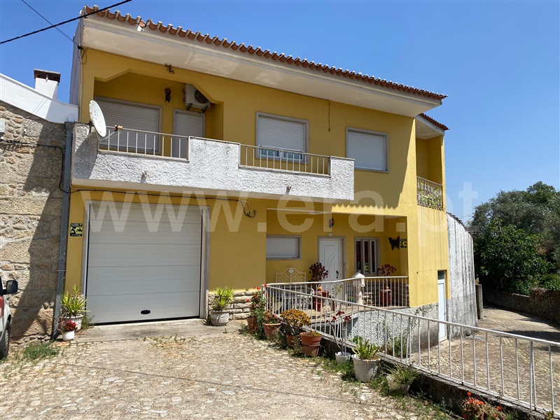 Moradia Geminada T3 Fundão, Soalheira - 1493091 - 1