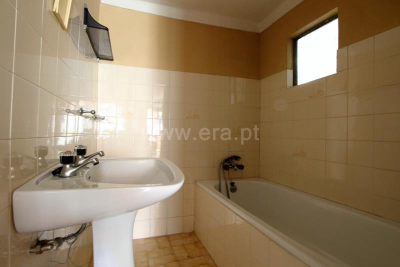 Moradia T3 à venda em Vila Fernando, Guarda — foto 4