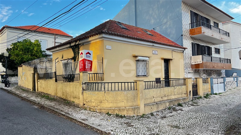 Moradia Geminada T3 com Quintal Lisboa, Alto da Ajuda - 1305043 - 14