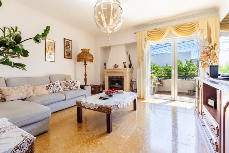 Moradia Geminada T3 / Loures, Fanqueiro