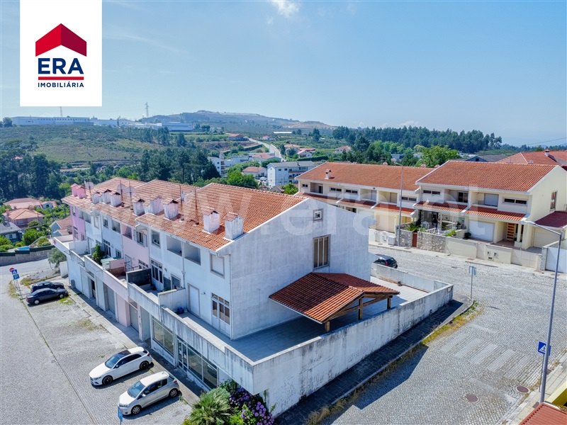 Moradia Geminada T3 / Lousada, Lustosa e Barrosas (Santo Estêvão)