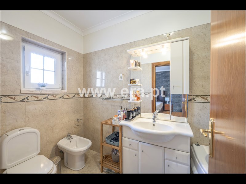 Moradia T3 à venda em Venda do Pinheiro, Mafra — foto 13