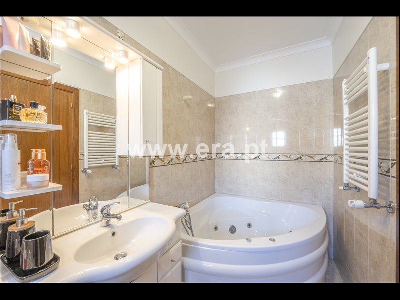 Moradia T3 à venda em Venda do Pinheiro, Mafra — foto 14