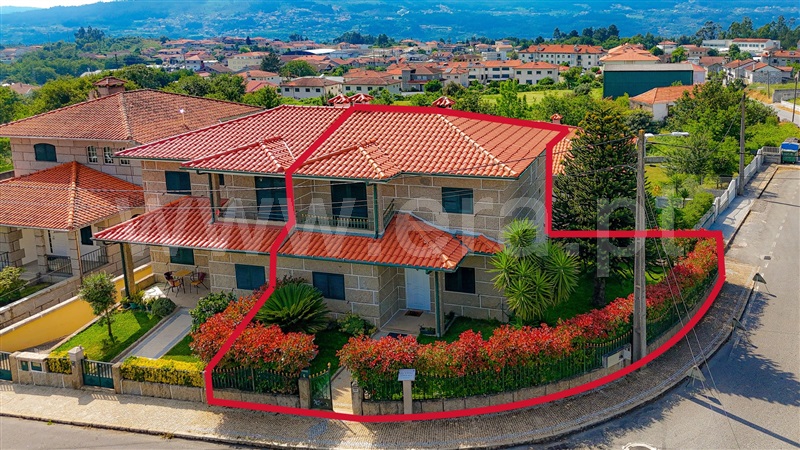 Moradia Geminada T3 / Marco de Canaveses, Vila Boa do Bispo
