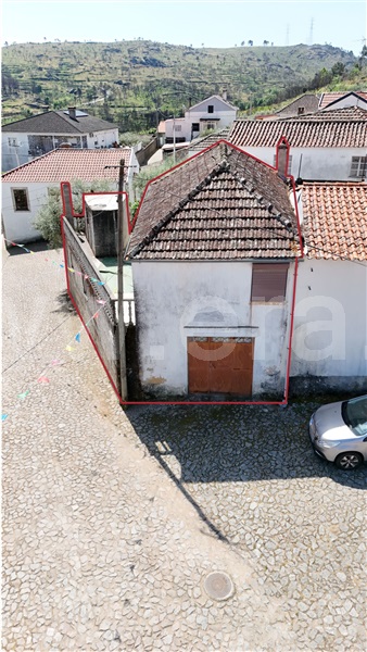 Moradia T3 à venda em Vale Flor, Carvalhal e Pai Penela, Mêda — foto 4