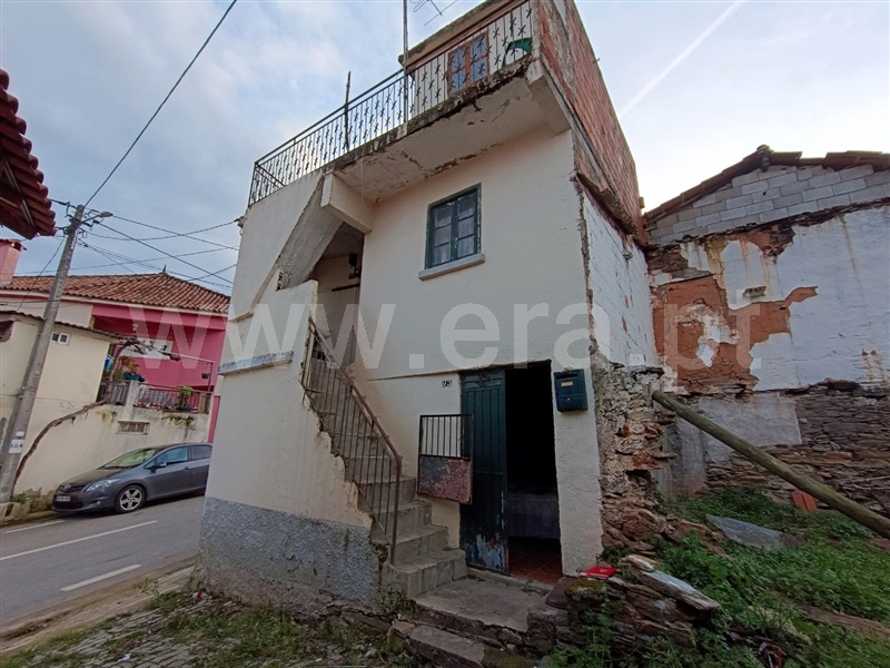 Moradia T3 à venda em Suçães, Mirandela — foto 2