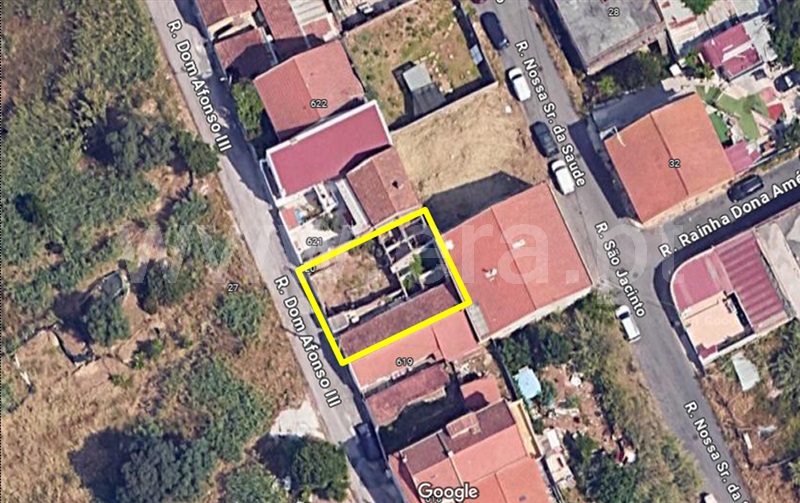 Moradia Geminada T3 / Odivelas, Pontinha e Famões