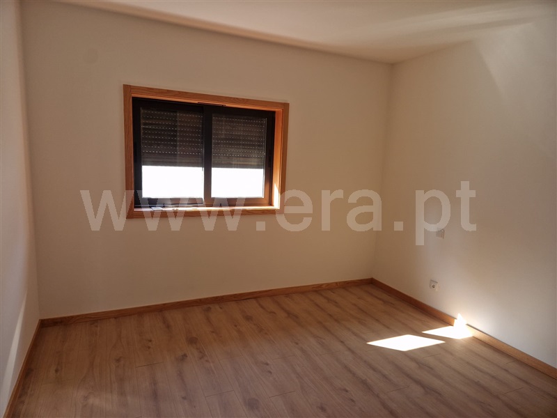 Moradia Geminada T3 Oliveira de Azeméis, Oliveira de Azeméis, Santiago de Riba-Ul, Ul, Macinhata da Seixa e Madail - 1499130 - 3