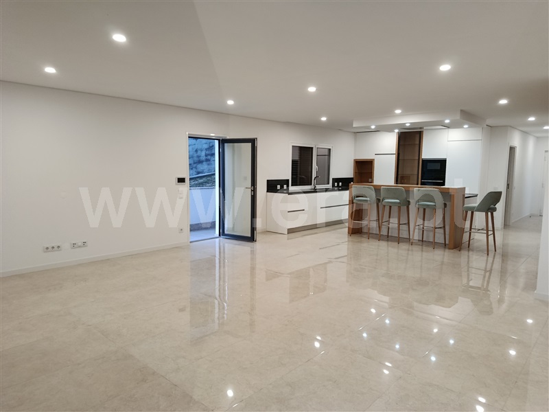 Moradia Geminada T3 / Penafiel, Recezinhos (São Mamede)