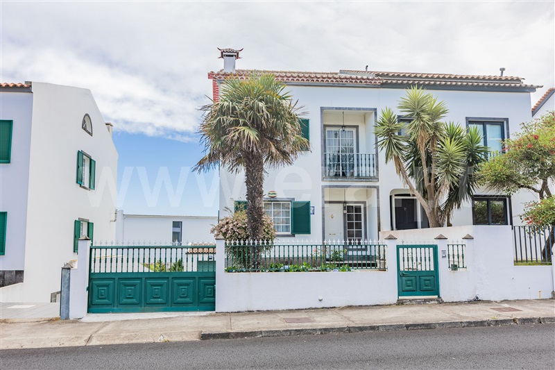 Moradia Geminada T3 Ponta Delgada, Santa Clara - 1489161 - 46